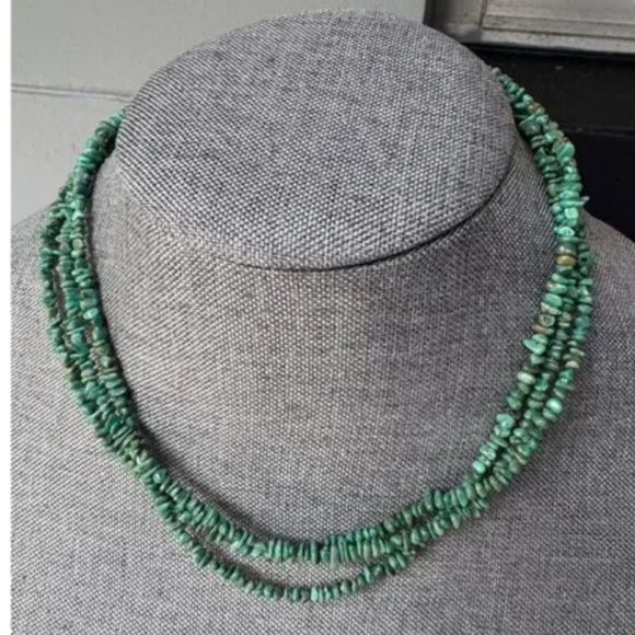 Elegant Petite Three-Strand Turquoise Chip Necklace With Silver Clasp